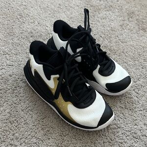 Under Armour Kids Sneakers Black White Gold